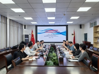 我校与新道科技股份有限公司举行...